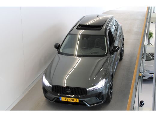 Volvo  XC60 T6 350PK Ultra Dark | Black Pack | 360° | Luchtvering | B&W Audio | Panoramadak | Getint Glas ActivLease financial lease