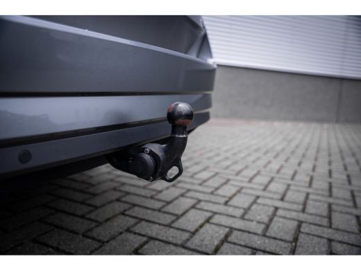 Skoda Superb Combi 1.4 TSI iV Business Edition | Achteruitrijcamera | Elektrisch verstelb. bestuurdersstoel me... ActivLease financial lease