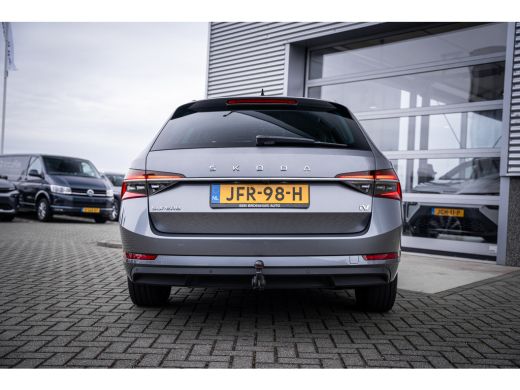 Skoda Superb Combi 1.4 TSI iV Business Edition | Achteruitrijcamera | Elektrisch verstelb. bestuurdersstoel me... ActivLease financial lease