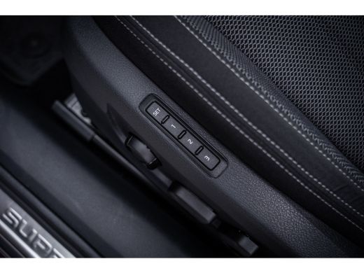 Skoda Superb Combi 1.4 TSI iV Business Edition | Achteruitrijcamera | Elektrisch verstelb. bestuurdersstoel me... ActivLease financial lease
