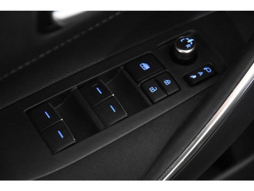 Toyota Corolla 1.8 Hybrid Dynamic *1ste Eigenaar*Navigatie*PDC* ActivLease financial lease