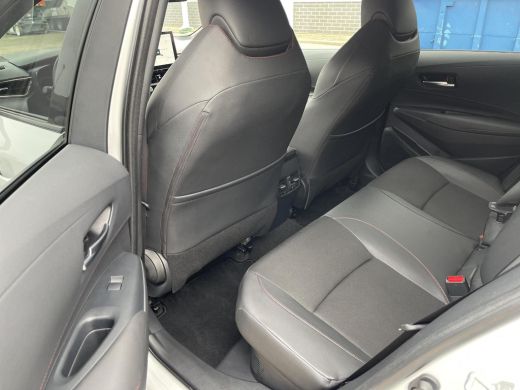 Toyota Corolla Touring Sports Hybrid 200 GR Sport Bi-tone ActivLease financial lease
