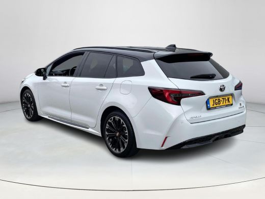 Toyota Corolla Touring Sports Hybrid 200 GR Sport Bi-tone ActivLease financial lease