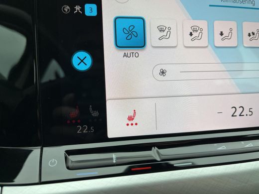 Volkswagen Golf 1.5 TSI 96kW Life | 130Pk ACC | 17 Inch. Venture | DAB | App Connect | ActivLease financial lease