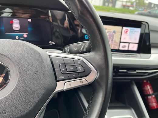 Volkswagen Golf 1.5 TSI 96kW Life | 130Pk ACC | 17 Inch. Venture | DAB | App Connect | ActivLease financial lease