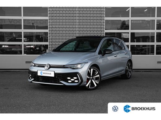 Volkswagen Golf GTE 1.5 eHybrid 200 kW / 272 PK | Panorama Dak Volkswagen Golf GTE 1.5 eHybrid 200 kW / 272 PK | Panorama Dak