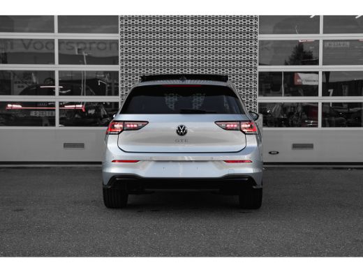 Volkswagen Golf GTE 1.5 eHybrid 200 kW / 272 PK | Panorama Dak ActivLease financial lease