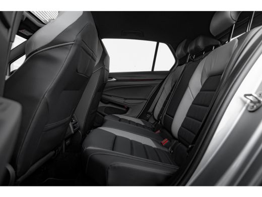 Volkswagen Golf GTE 1.5 eHybrid 200 kW / 272 PK | Panorama Dak ActivLease financial lease