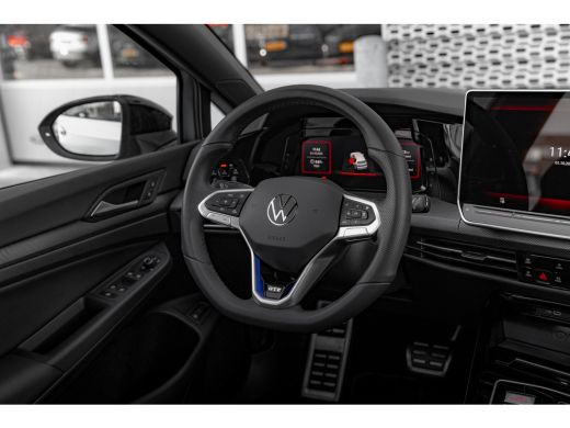 Volkswagen Golf GTE 1.5 eHybrid 200 kW / 272 PK | Panorama Dak ActivLease financial lease