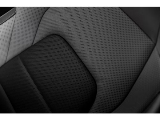 Volkswagen Golf GTE 1.5 eHybrid 200 kW / 272 PK | Panorama Dak ActivLease financial lease