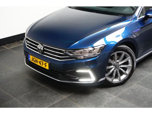 Volkswagen Passat Variant 1.4 TSI PHEV GTE Business | Achteruitrijcamera | Lichtmetalen velgen multi-spaaks 18" | V... ActivLease financial lease