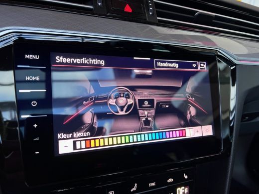 Volkswagen Passat Variant 1.4 TSI PHEV GTE Leder/Pano/Trekhaak/Virtual/Matrix-led/360cam ActivLease financial lease