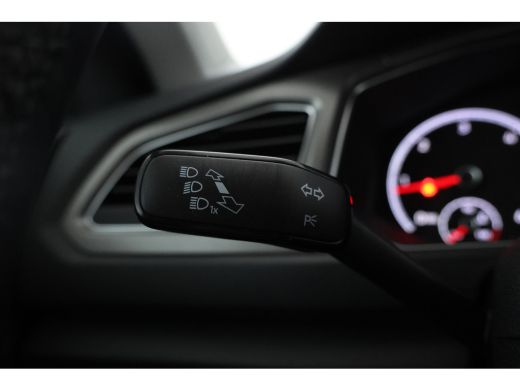 Volkswagen T-Roc 1.6 TDI Style Business Elektrische achterklep, apple carplay, climate, ActivLease financial lease