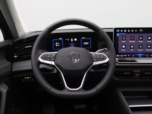 Volkswagen Tiguan 1.5 eHybrid Life Edition 204PK DSG Panoramadak, Achteruitrijcamera, Stoel-Stuurverwarming, Keyles... ActivLease financial lease