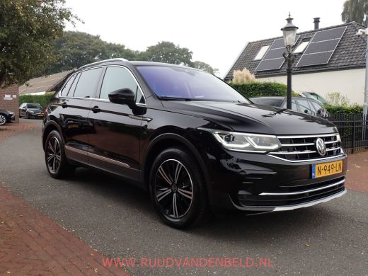 Volkswagen Tiguan 1.5TSI Elegance ACC/VIRTUAL/TREKHAAK/CAMERA/CARPLAY ActivLease financial lease