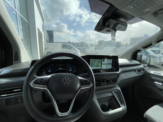 Volkswagen Transporter 2.0 TDI L1 28 Bulli 150PK Automaat | 360 graden camera | ActivLease financial lease