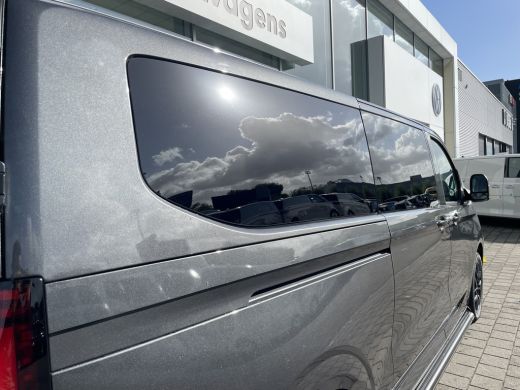 Volkswagen Transporter 2.0 TDI L2H 30 Bulli 150PK Automaat | Styling pakket | Trekhaak | 360 camera ActivLease financial lease