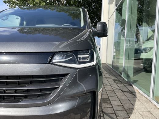 Volkswagen Transporter 2.0 TDI L2H 30 Bulli 150PK Automaat | Styling pakket | Trekhaak | 360 camera ActivLease financial lease