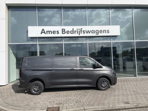 Volkswagen Transporter 2.0 TDI L2H 30 Style 150PK automaat | styling accessoires nog gemonteerd ActivLease financial lease
