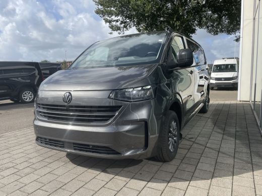 Volkswagen Transporter 2.0 TDI L2H 30 Style 150PK automaat | styling accessoires nog gemonteerd ActivLease financial lease