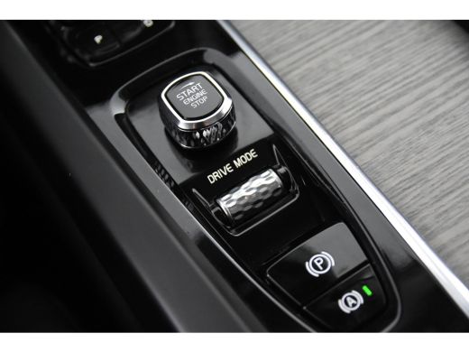 Volvo  XC60 2.0 Recharge T6 AWD Inscription *1ste Eigenaar*Leer*Panoramadak* ActivLease financial lease