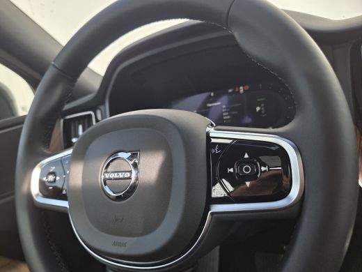 Volvo  XC60 T6 Plus Dark | Luchtvering | Trekhaak | 360cam | ActivLease financial lease