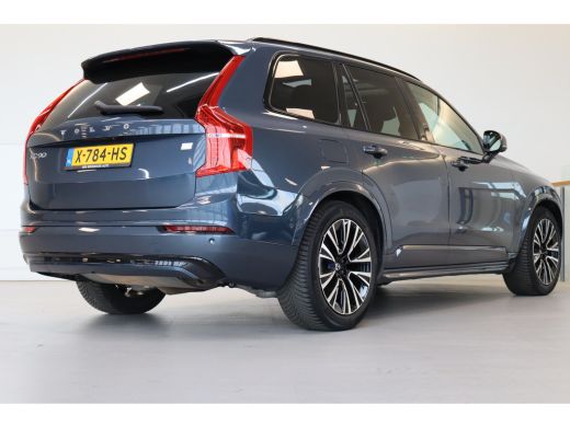 Volvo  XC90 T8 455PK AWD Ultimate Dark | 360&deg; | Luchtvering | Trekhaak | Getint Glas | Panoramadak | HK Audio ActivLease financial lease