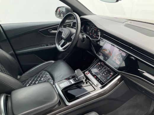 Audi Q8 4.0 TDI SQ8 NightVision Carboninleg B&O 4wielsturing Sfeerverl HUD 360° Trekhaak ActivLease financial lease