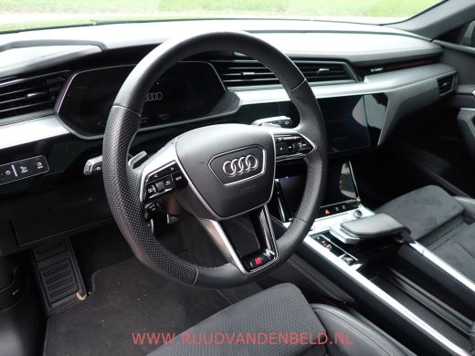 Audi Q8 e-tron 50 QUATTRO S-LINE 93%SOH 22''/ACC/PANODAK/CAMERA ActivLease financial lease