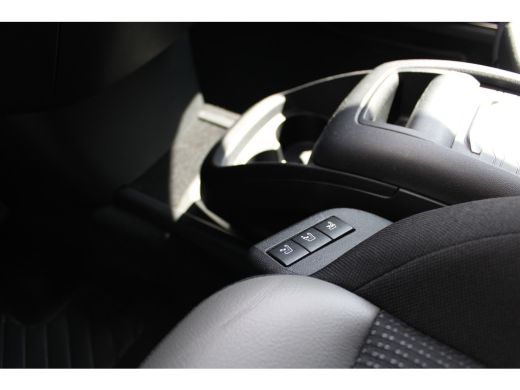 Citroën Grand C4 Spacetourer 1.2 PureTech Shine | 2 stoelen op derde rij | Achterstoelen drie | Achterstoelen verschuifbaar ActivLease financial lease