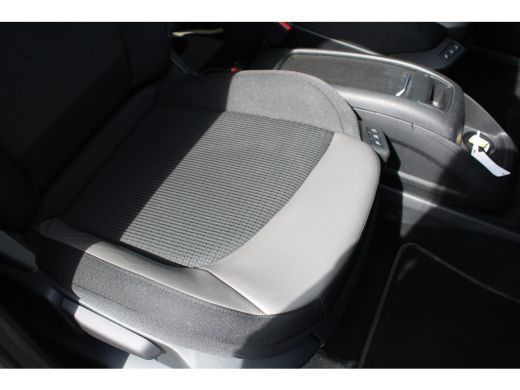 Citroën Grand C4 Spacetourer 1.2 PureTech Shine | 2 stoelen op derde rij | Achterstoelen drie | Achterstoelen verschuifbaar ActivLease financial lease