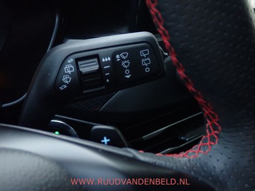 Ford Focus 1.5 EcoBoost ST Line X ACC/PANODAK/KEYLESS ActivLease financial lease