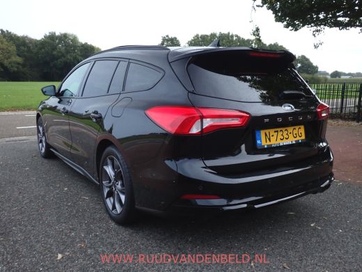 Ford Focus 1.5 EcoBoost ST Line X ACC/PANODAK/KEYLESS ActivLease financial lease