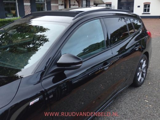 Ford Focus 1.5 EcoBoost ST Line X ACC/PANODAK/KEYLESS ActivLease financial lease