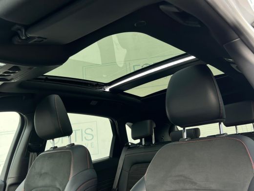 Ford Kuga 2.5 PHEV ST-Line X NL AUTO | ELEKTR KLEP | PANO | STUURWIEL VERW | STOELVERW | ActivLease financial lease