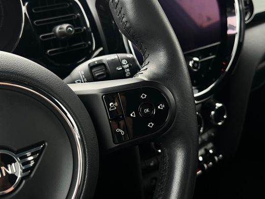 Mini Cooper 1.5 Cooper Business Edition NL AUTO | LEDER | CAMERA | DEALER ONDERH | CARPLAY | ActivLease financial lease