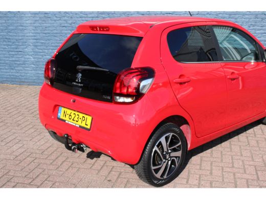 Peugeot 108 1.0 e-VTi Allure Navi by app | Camera | Climate control | Trekhaak | Lichtmetaal | 25.000km | ActivLease financial lease