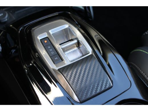 Peugeot 2008 1.2 Hybrid 136 GT | Automaat | Navigatie | Camera | Panorama/schuifdak | Mild Hybrid | Nieuw model | ActivLease financial lease