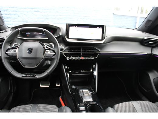 Peugeot 2008 1.2 Hybrid 136 GT | Automaat | Navigatie | Camera | Mild Hybrid | Apple carplay | 30.000km | ActivLease financial lease