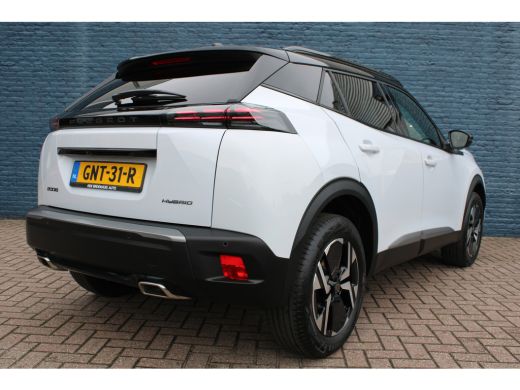 Peugeot 2008 1.2 Hybrid 136 GT | Automaat | Navigatie | Camera | Mild Hybrid | Apple carplay | 30.000km | ActivLease financial lease