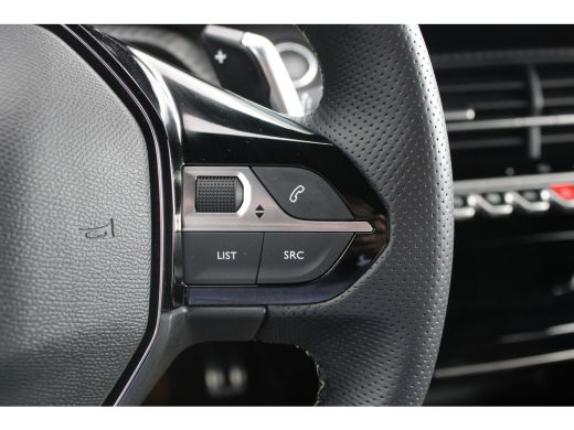 Peugeot 2008 1.2 Hybrid 136 GT | Automaat | Navigatie | Camera | Mild Hybrid | Apple carplay | 38.500km | ActivLease financial lease