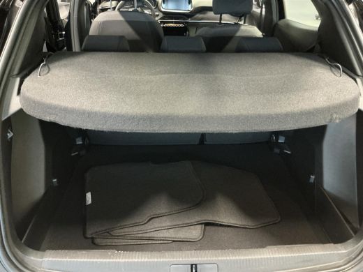 Peugeot 2008 1.2 PureTech Active Pack Camera | Stoelverwarming | Climate Control | 16" Lichtmetaal | Cruise | ... ActivLease financial lease