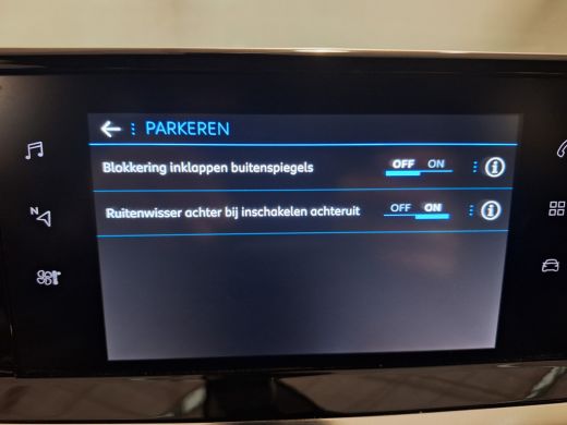 Peugeot 2008 1.2 PureTech Active Pack Camera | Stoelverwarming | Climate Control | 16" Lichtmetaal | Cruise | ... ActivLease financial lease