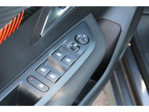 Peugeot 208 1.2 PureTech Active Pack | Achterbank in delen neerklapbaar | Airco | Alarm klasse 1(startblokker... ActivLease financial lease