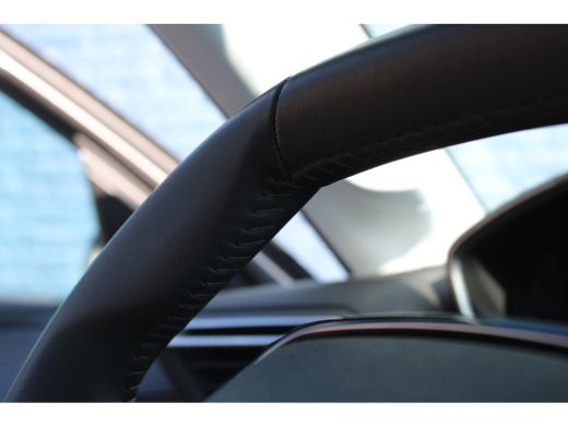 Peugeot 208 1.2 PureTech Active Pack | Achterbank in delen neerklapbaar | Airco | Alarm klasse 1(startblokker... ActivLease financial lease