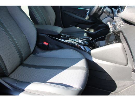 Peugeot 208 1.2 PureTech Allure ActivLease financial lease