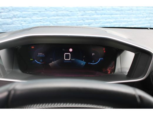 Peugeot 208 1.2 PureTech Allure Pack | Achterbank in delen neerklapbaar | Achteruitrijcamera | Airco (automat... ActivLease financial lease
