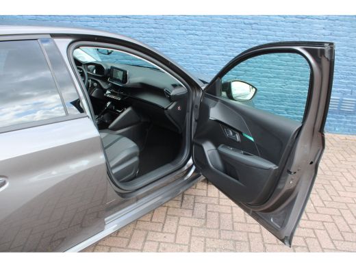 Peugeot 208 1.2 PureTech Allure Pack | Achterbank in delen neerklapbaar | Achteruitrijcamera | Airco (automat... ActivLease financial lease