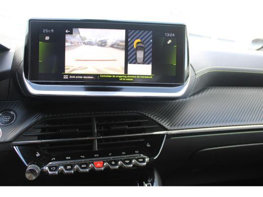 Peugeot 208 1.2 PureTech GT Pack | Achterbank in delen neerklapbaar | Achteruitrijcamera | Airco (automatisch) ActivLease financial lease