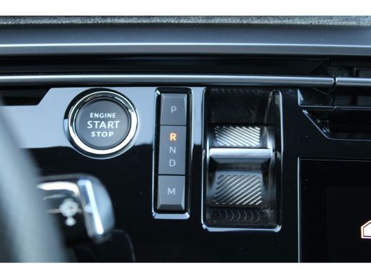 Peugeot 3008 1.2 Hybrid 136 GT | Achterbank in delen neerklapbaar | Achteruitrijcamera | Afwijkende dakkleur ActivLease financial lease